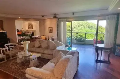 Apartamento com 305 m², 3 quartos sendo 3 suítes à venda no bairro paraíso.