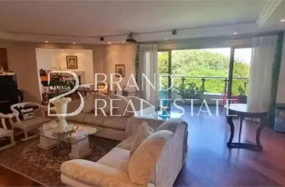 Apartamento com 305 m², 3 quartos sendo 3 suítes à venda no bairro Paraíso.