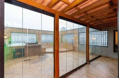 Cobertura à venda no bairro alto de pinheiros, próximo ao parque vila lobos.