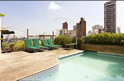 Cobertura com 590 m², 4 quartos sendo 4 suítes à venda no bairro higienópolis.