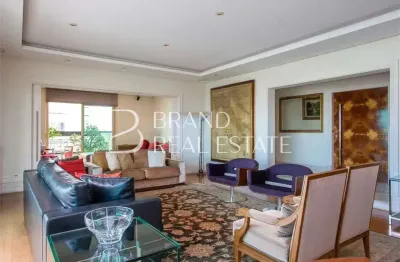 Apartamento com 388 m², 4 quartos sendo 4 suítes à venda no bairro Vila Nova Conceição.