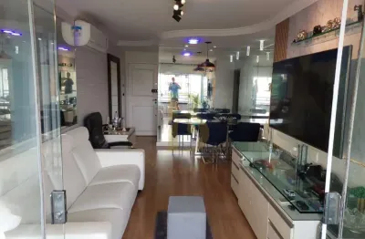 Apartamento à venda com 75 m², 2 quartos sendo 1 suíte, em moema índios.