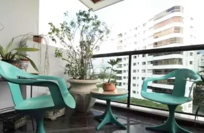 Apartamento com 260 m², 4 quartos sendo 2 suítes à venda no bairro campo belo.