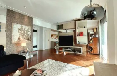 Apartamento à venda com 173 m², sendo 2 suítes, em moema pássaros.