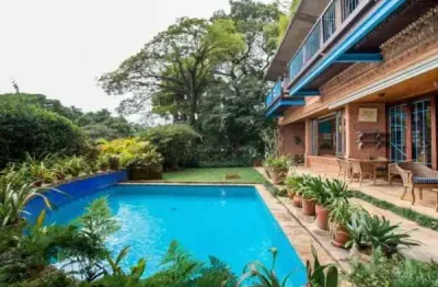 Casa com 635 m², 4 quartos sendo 4 suítes à venda no bairro pacaembu.