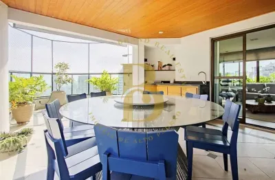 Apartamento com 260 m², 3 quartos sendo 3 suítes à venda no bairro Morumbi.