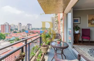 Apartamento com 143 m², 3 quartos sendo 1 suíte à venda no bairro campo belo.