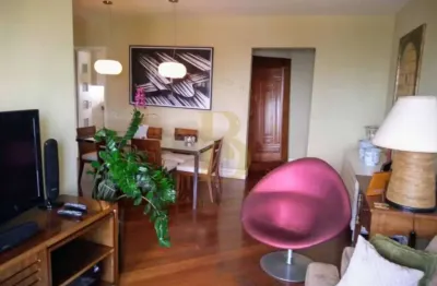 Apartamento com 130 m², 4 quartos sendo 2 suítes à venda no bairro alto da lapa.