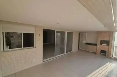 Apartamento com 144 m², 4 quartos sendo 2 suítes à venda no bairro saúde.
