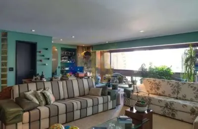 Apartamento com 172 m², 3 quartos sendo 2 suítes à venda no bairro itaim bibi.