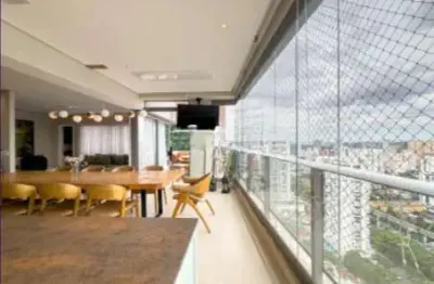 Cobertura maravilhosa à venda com 264 m², sendo 3 suítes e 4 vagas, no brooklin.