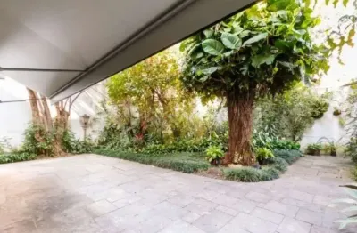 Casa com 501 m², 5 quartos sendo 3 suítes à venda no bairro alto de pinheiros.
