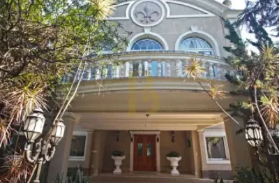 Casa comercial com 585 m², 4 quartos sendo 4 suítes à venda no bairro jardim paulista.