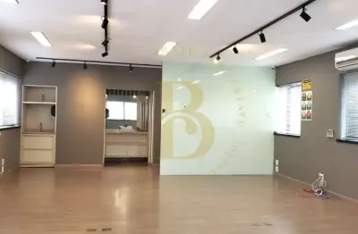 Sala comercial para alugar na Rua Vieira de Morais, 1713, Campo Belo, São Paulo