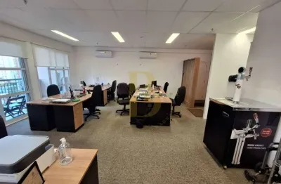 Sala comercial à venda em moema ? 104m², reformada, 2 banheiros, 2 vagas