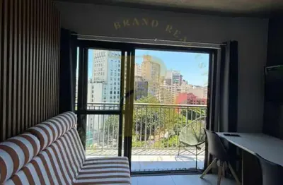 Apartamento mobiliado à venda na república, no bk, 44m² andar alto, sem vaga.