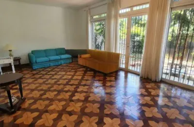 Casa á venda com 370 m², 4 quartos e 05 vagas no bairro jardim paulista.