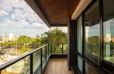 Apartamento reformado à venda na vila mariana, com 107 m², 3 quartos e 2 vagas. perto do ibirapuera.