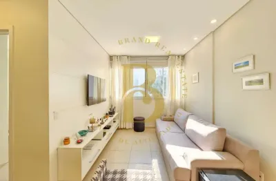 Apartamento reformado á venda, 45m², 2 quartos, 1 vaga, a 200mdo shopping Higienópolis.