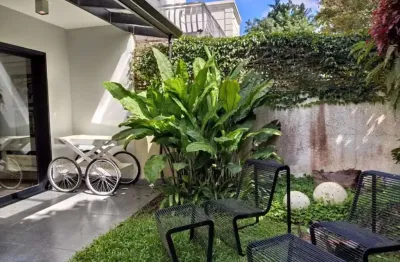 Casa de condomínio com 230 m², 3 suítes, 5 vagas,  à venda no alto da boa vista.