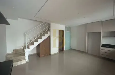 Casa á venda de 70m² privativos, com 02 quartos e 02 vagas no jardim santa cruz