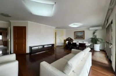 Apartamento á venda com 178m², 4 suítes e 3 vagas no campo belo