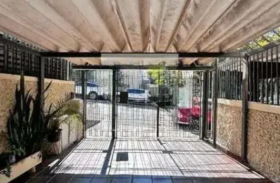 Casa com 3 quartos à venda na Rua Morais de Barros, 71, Campo Belo, São Paulo