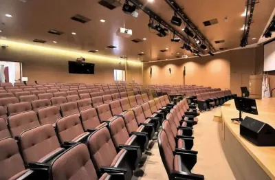 Prédio com 20 salas à venda na Avenida Tiradentes, 960, Luz, São Paulo