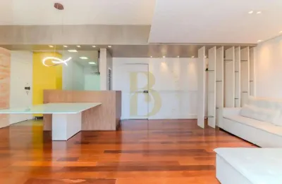 Cobertura com 2 suítes à venda, 226m² - 3 vagas - piscina - churrasqueira - moema / sp