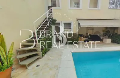 Excelente casa em localização cobiçada no Jardim Paulista.