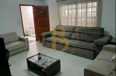 Sobrado à venda com 148m² - conforto, praticidade e excelente localização!