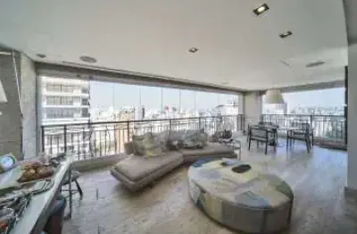 Cobertura á venda com 690 m², 4 quartos e 07 vagas no jardim paulista.