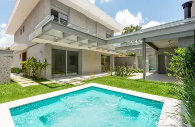 Casa á venda de 332m², com 4 suítes e 5 vagas no bairro alto de pinheiros