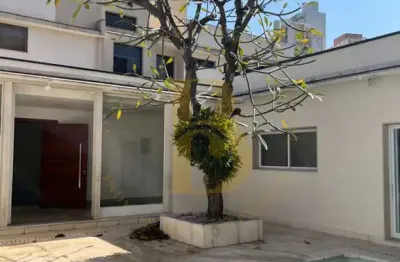 Casa com 4 quartos à venda na Rua Bragança, 161, Pacaembu, São Paulo