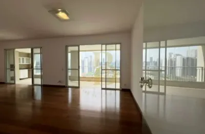 Apartamento para locação com 168 m², 4 quartos e 3 vagas de garagem no brooklin.