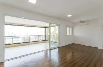 Apartamento para locação de 136m², com 3 suítes e 3 vagas  na vila olimpia.