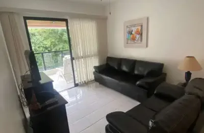 Apartamento a venda na praia de pitangueiras-guarujá, mobiliado a 400metros da praia!