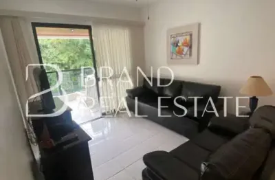 Apartamento a venda na praia de pitangueiras-guarujá, mobiliado a 400metros da praia!