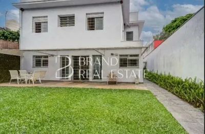 Casa de vila com 370 m², 3 quartos sendo 1 suíte à venda no bairro granja julieta.