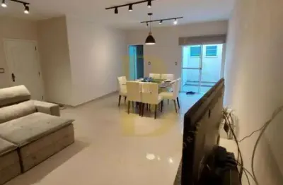 Casa no brooklin com edícula e amplo quintal em frente à hípica paulista