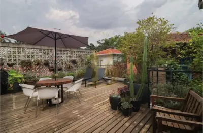 Casa com 200 m², 3 quartos sendo 1 suíte à venda no bairro jardim paulistano.