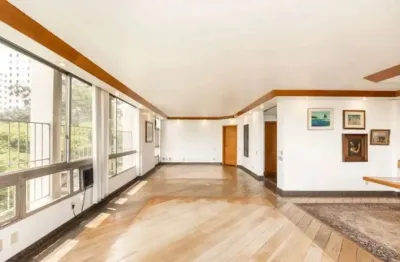 Apartamento com 217 m², 3 quartos sendo 1 suíte à venda no bairro jardim paulistano.