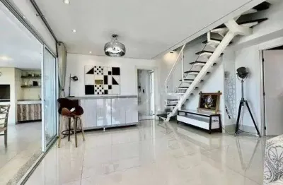 Excelente cobertura duplex, com vista permanente, localizada Brooklin