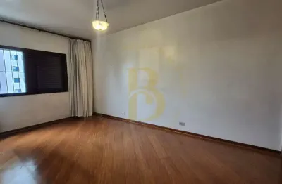 Apartamento reformado á venda de 88m², com 02 dormitórios próximo ao metrô vila madalena