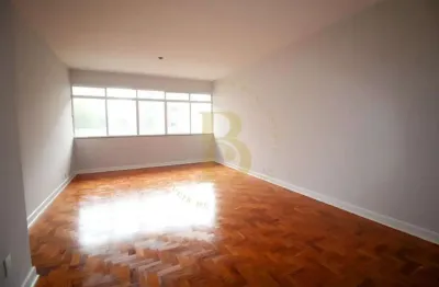 Apatamento á venda, 115m² a 500 metros do parque do ibirapuera, 2 quartos, 2 banheiros, 1 vaga.