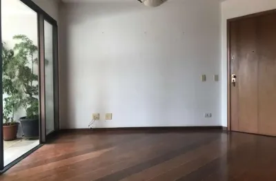 Apartamento à venda com 125 m² e 3 dormitórios, próximo a duas estações de metrô e ao ibirapuera.