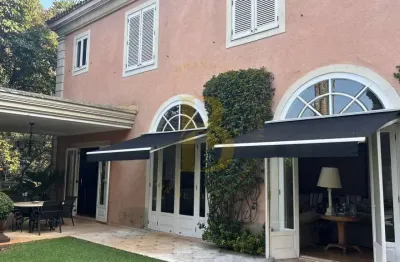 Casa com 715 m², 5 quartos sendo 5 suítes à venda no bairro cidade jardim.