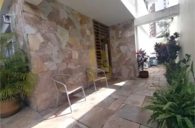 Casa com 138 m², 3 quartos sendo 1 suíte à venda no bairro campo belo.