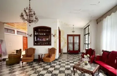 Casa com 500 m², 4 quartos sendo 2 suítes à venda no bairro brooklin.