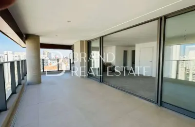 Apartamento à Venda no Brooklin Novo - 235 m², 3 Suítes, 3 Vagas